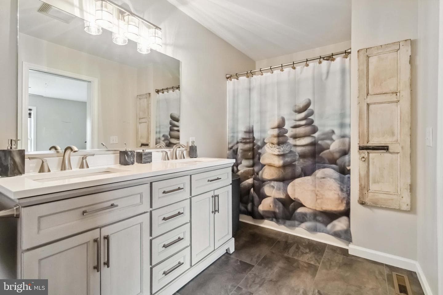 46 Groff Road photo 20