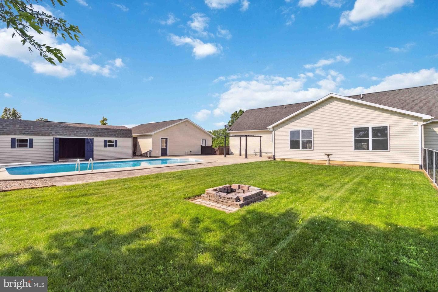 46 Groff Road photo 40