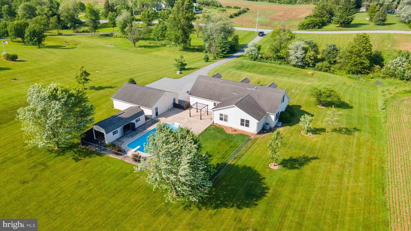 46 Groff Road photo 47