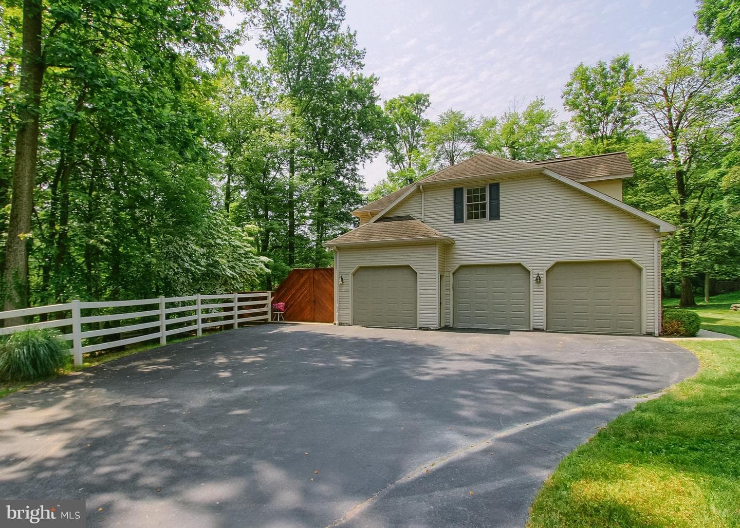 502 Woodland Circle photo 8