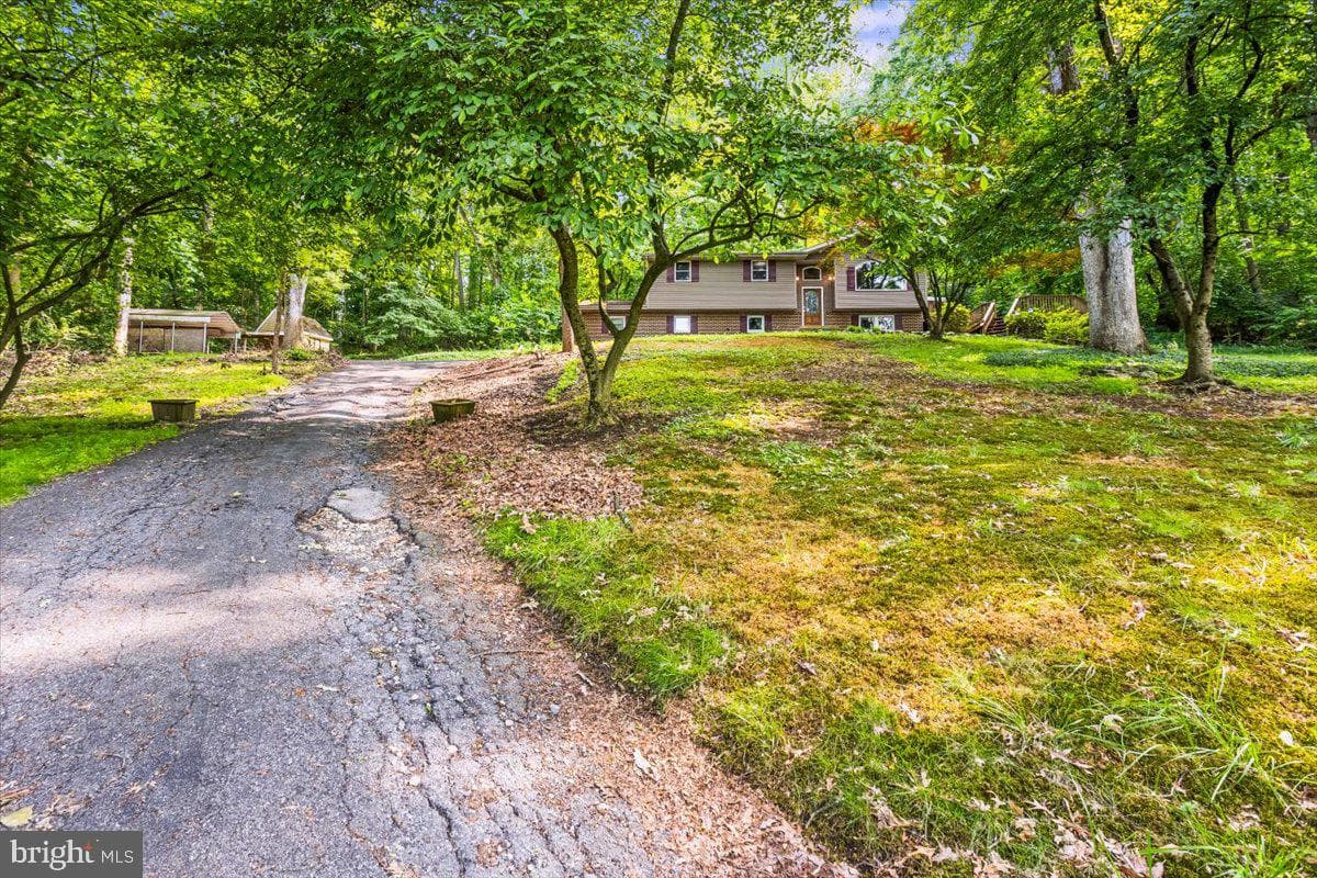 102 Ironmaster Road photo 38