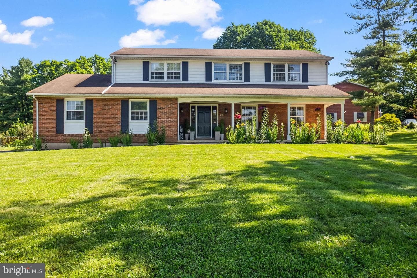 24 Stoneleigh Drive