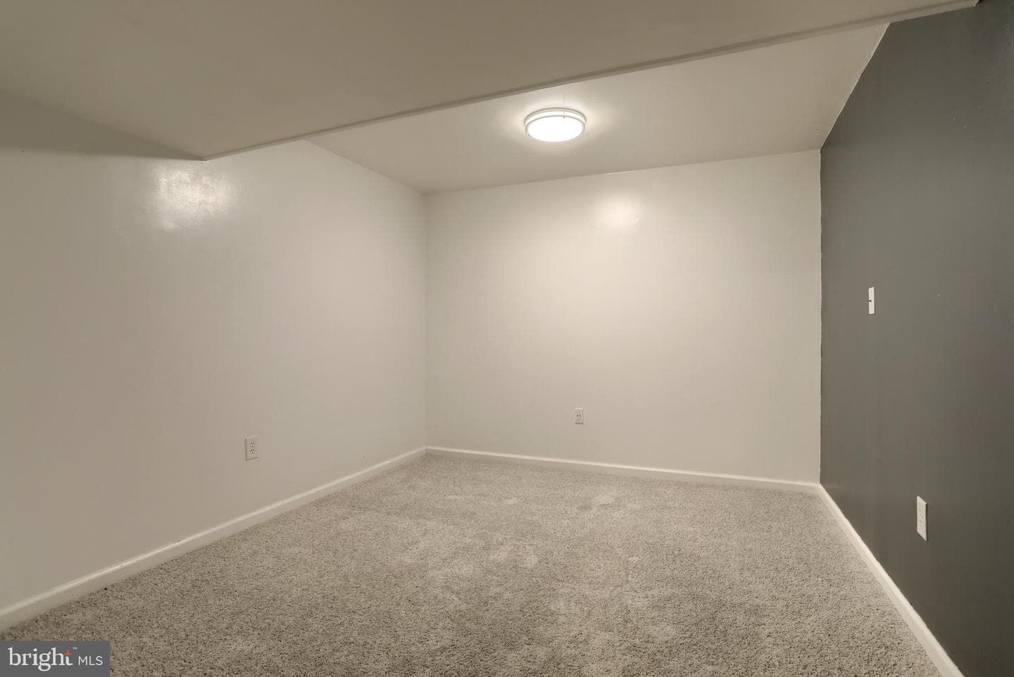 150 Woodlawn Avenue photo 21