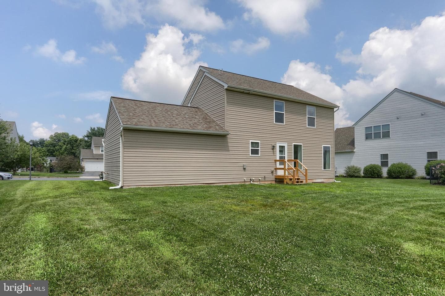 150 Woodlawn Avenue photo 25