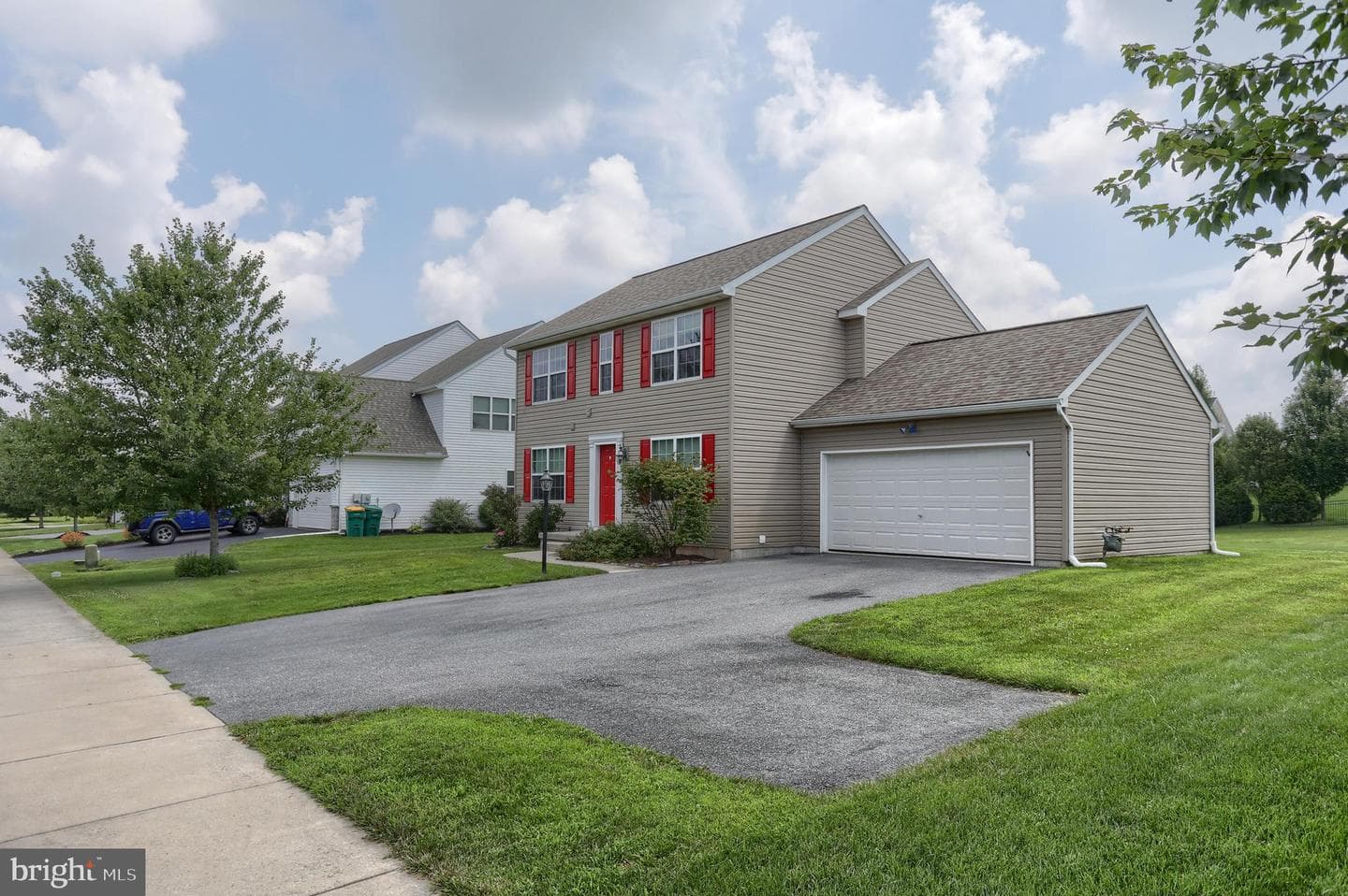 150 Woodlawn Avenue photo 3