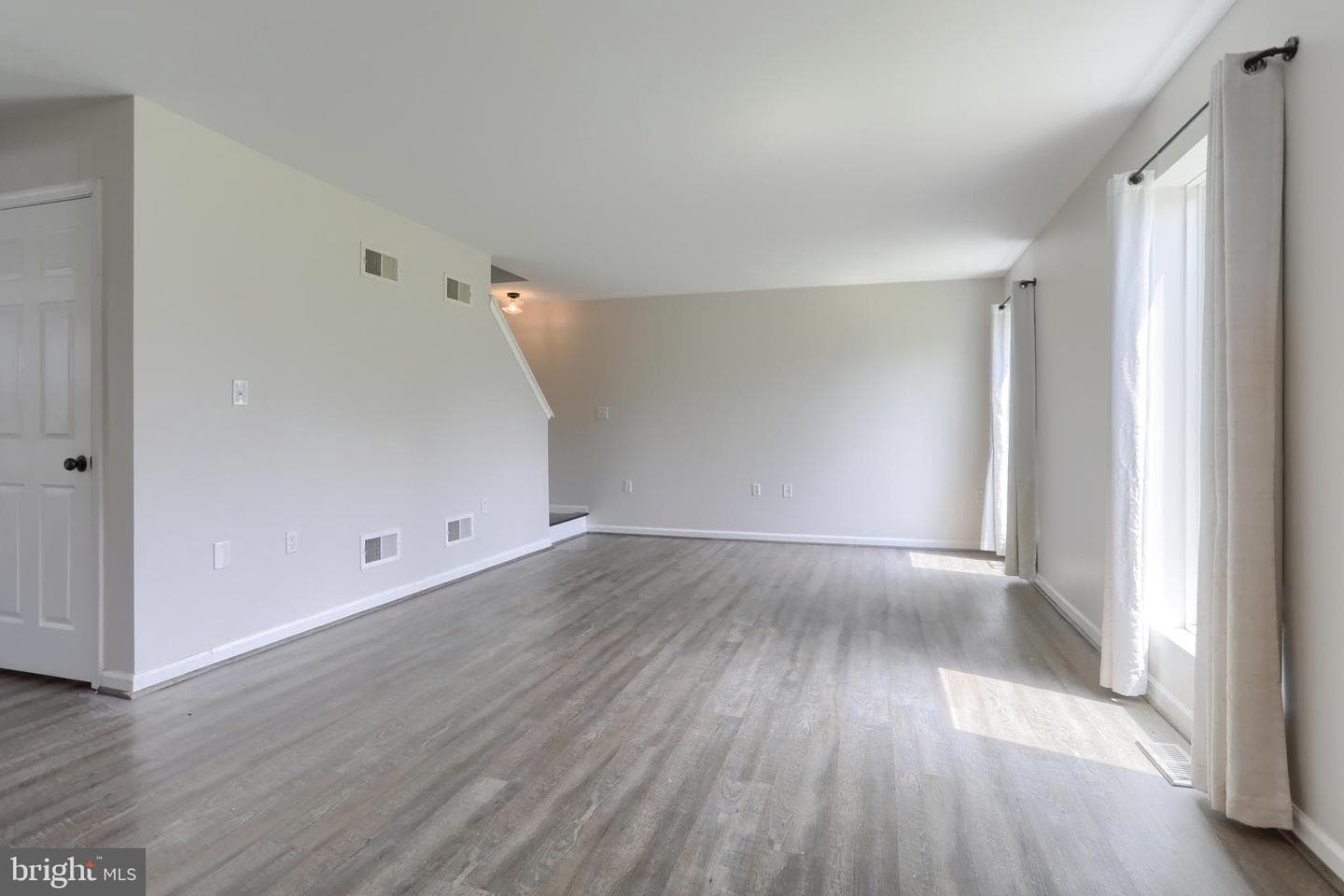 150 Woodlawn Avenue photo 5