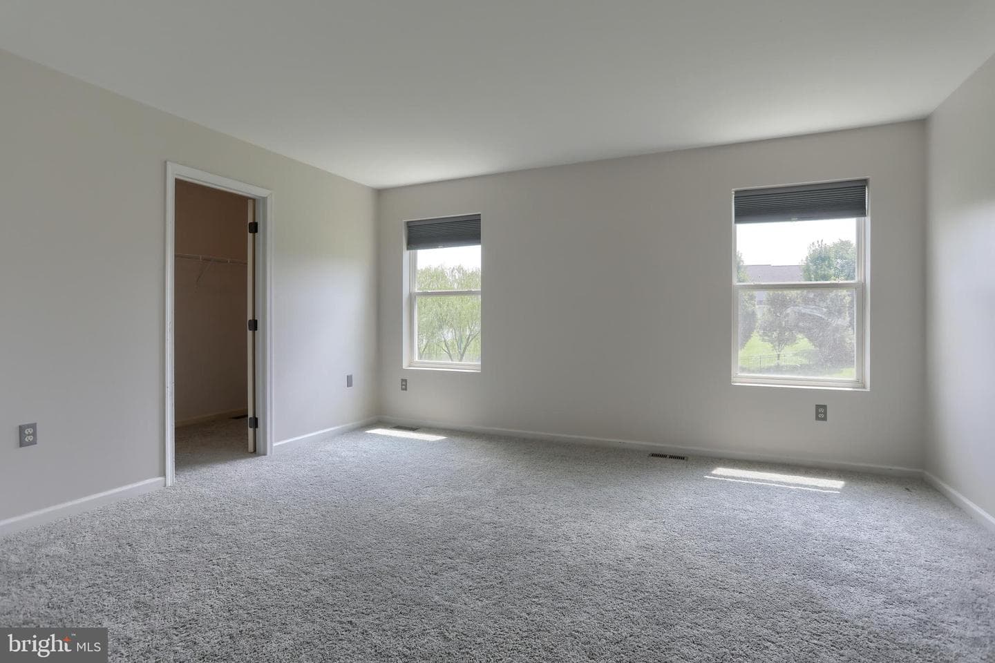150 Woodlawn Avenue photo 6