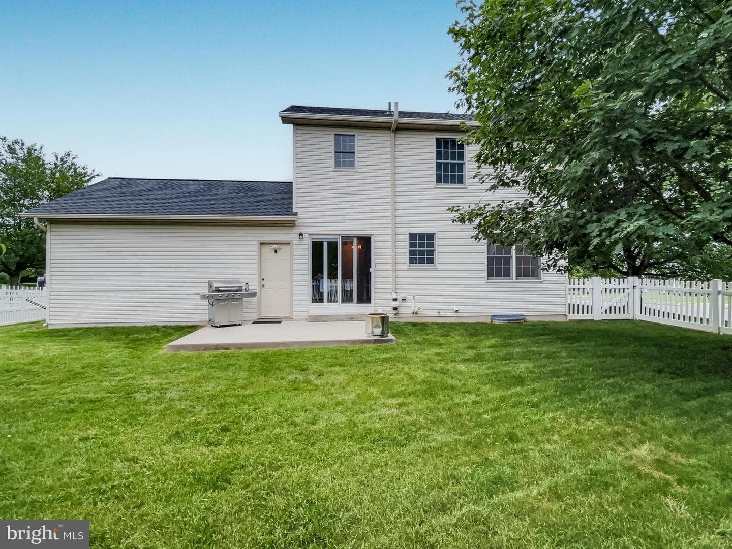 215 Fencepost Lane photo 25