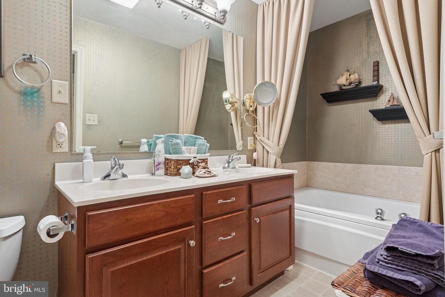 320 Brookwood Drive photo 29