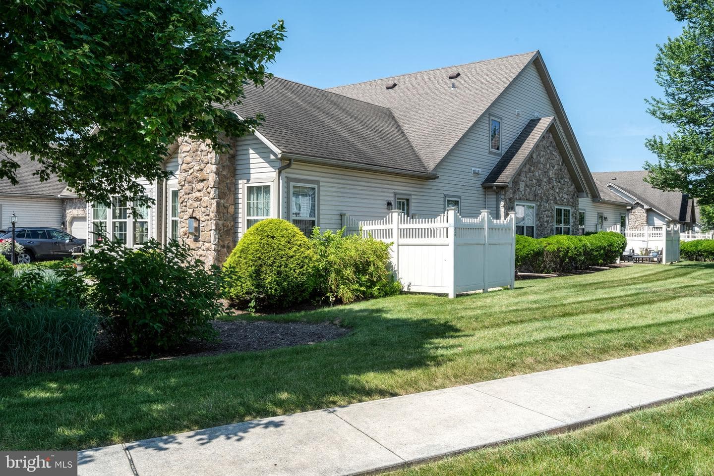 320 Brookwood Drive photo 36