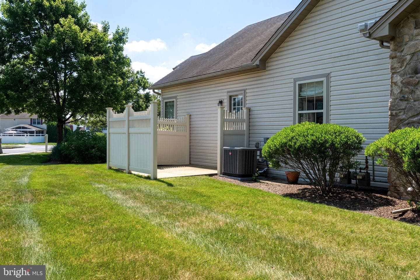 320 Brookwood Drive photo 38