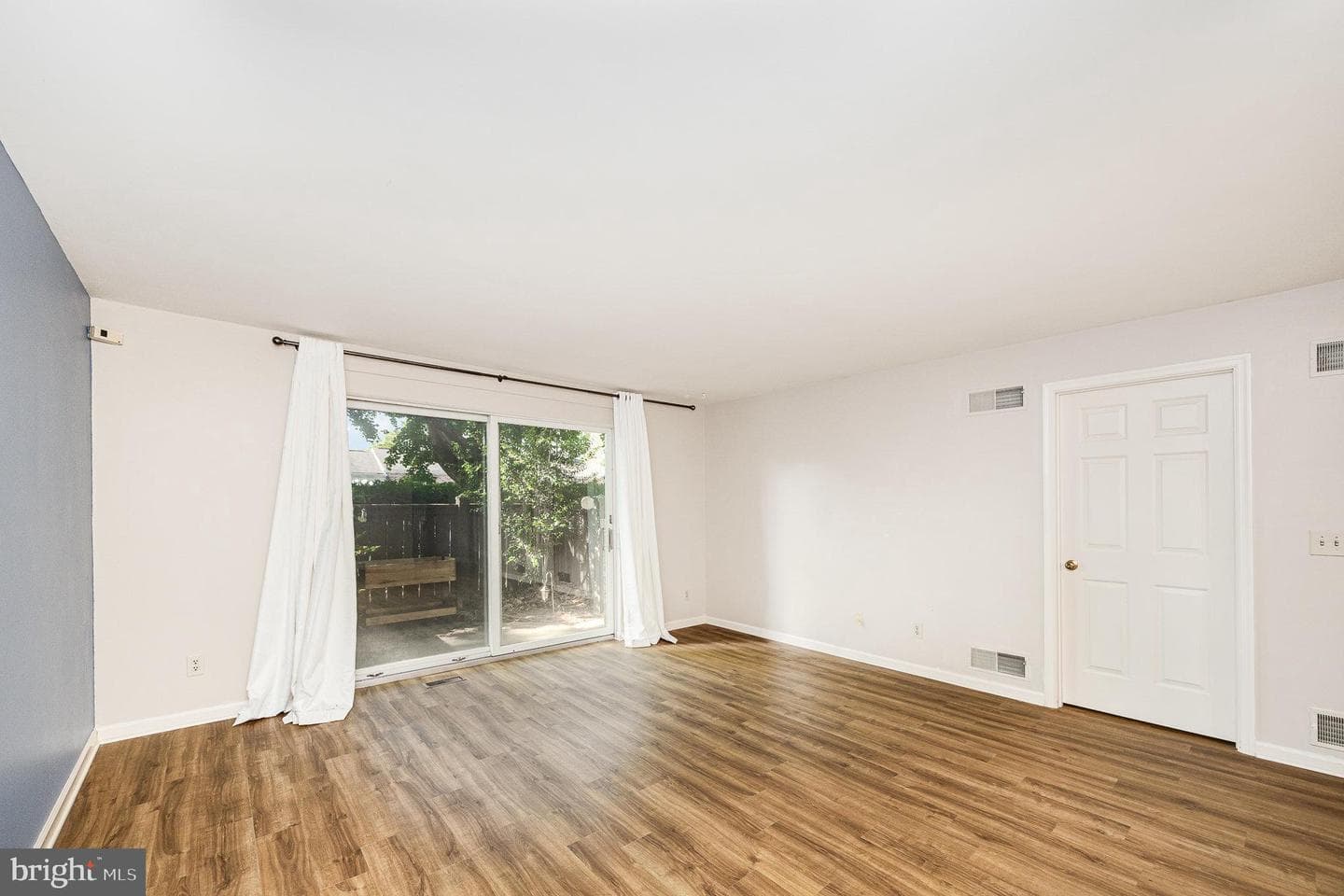 1334 Woodland Street photo 12
