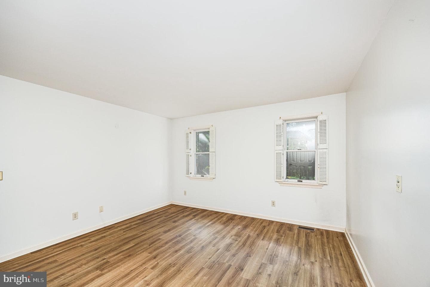 1334 Woodland Street photo 18