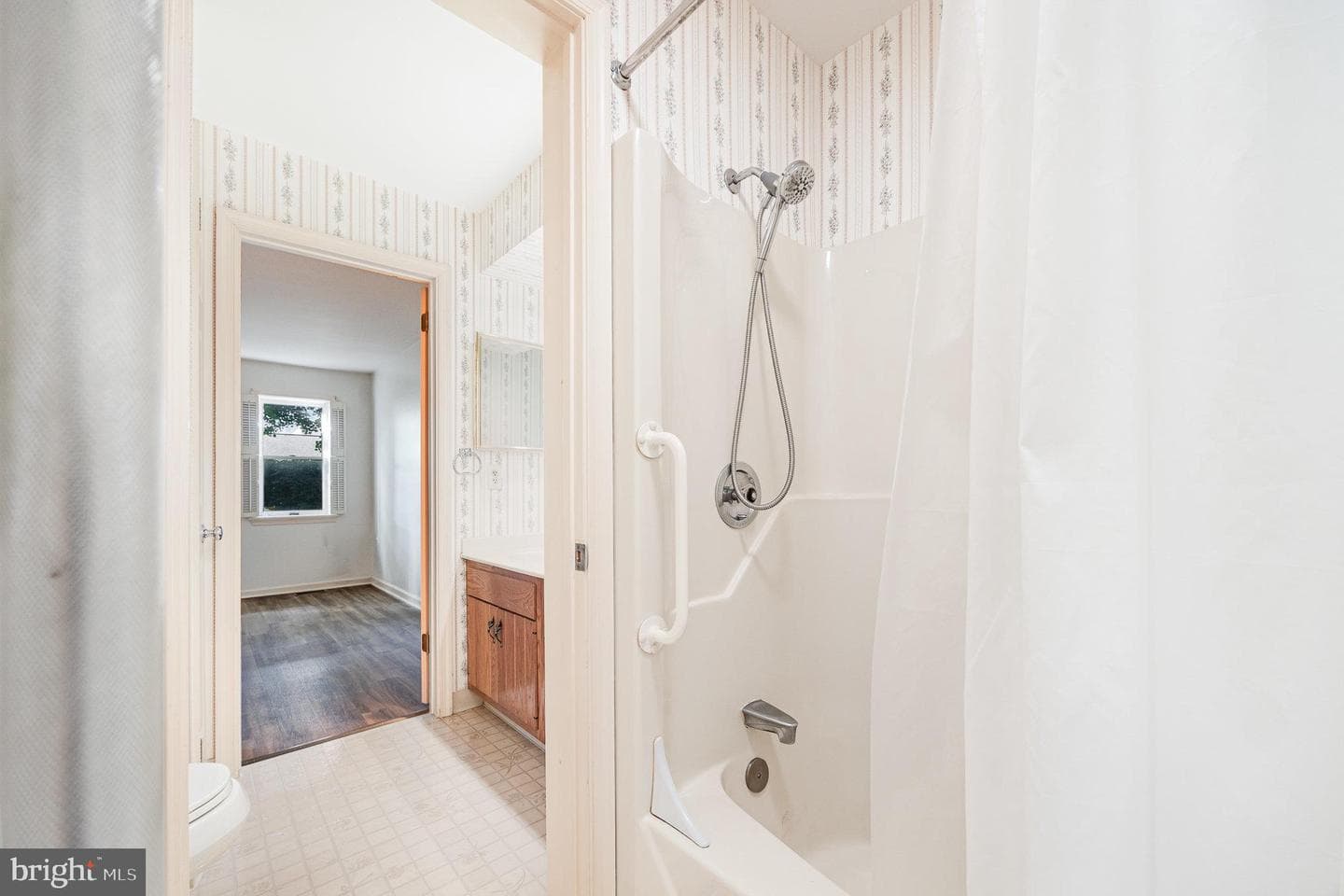 1334 Woodland Street photo 19