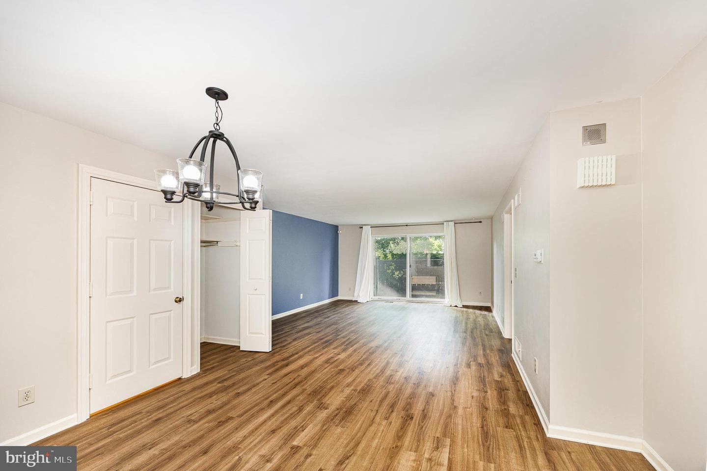 1334 Woodland Street photo 8