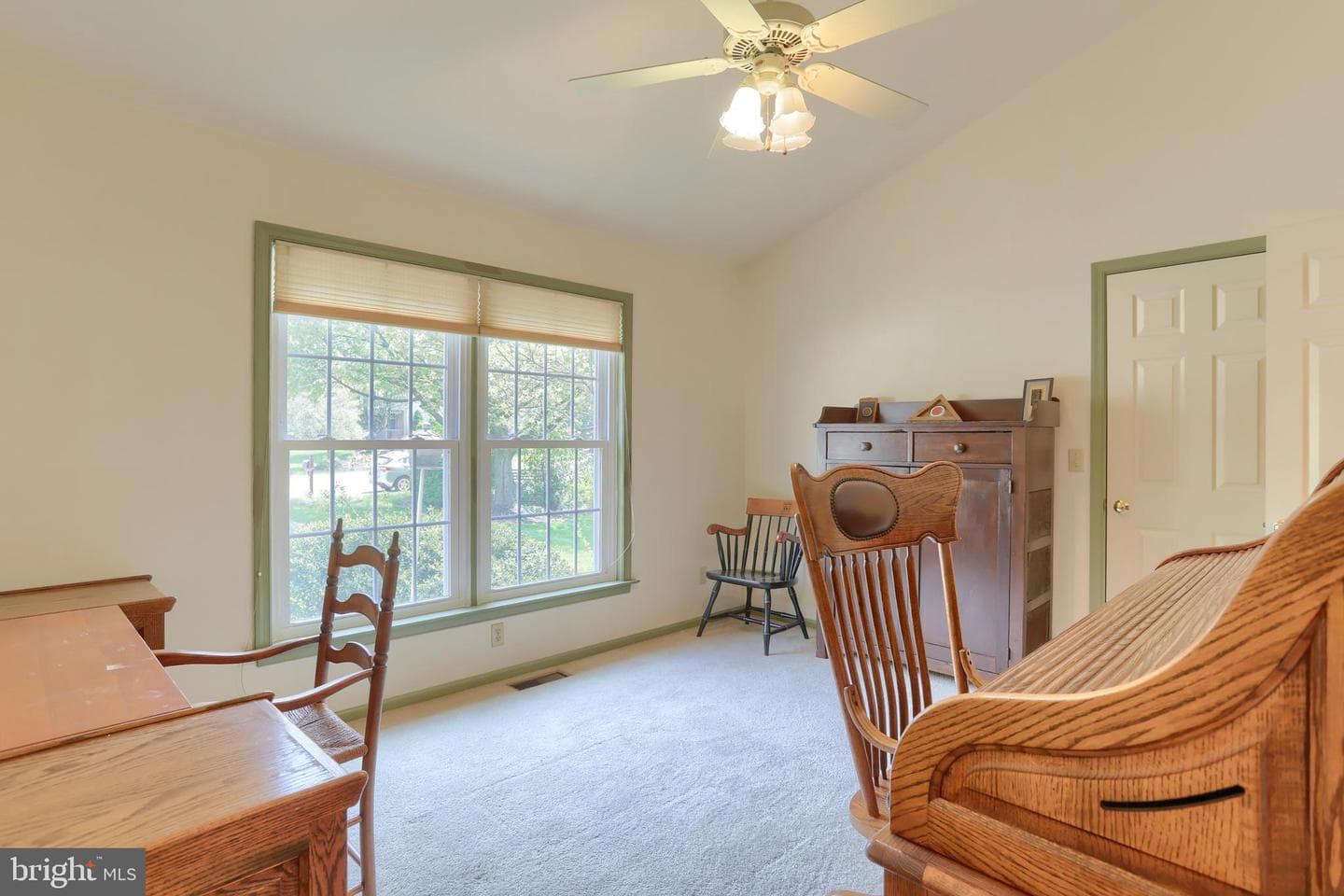 5 Stone Hedge Drive photo 31