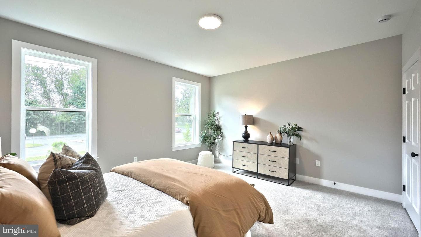 120 Forge Drive photo 16
