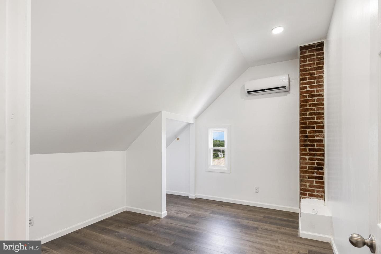 40 N Grant Street photo 28