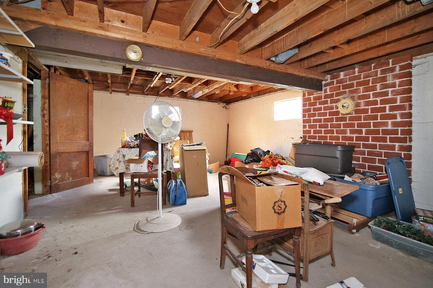 10694 Allentown Boulevard photo 35