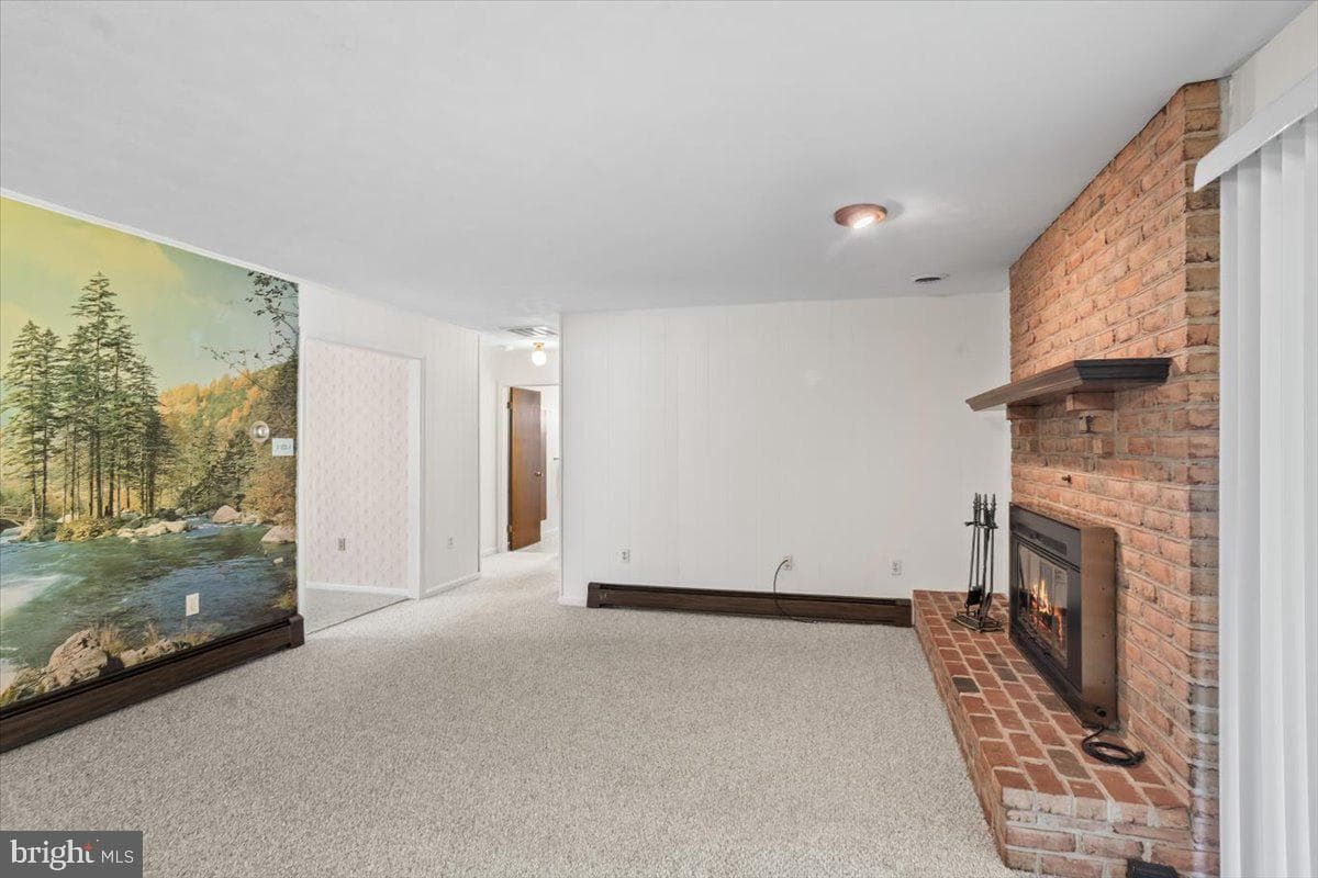 1023 Cornwall Road photo 10