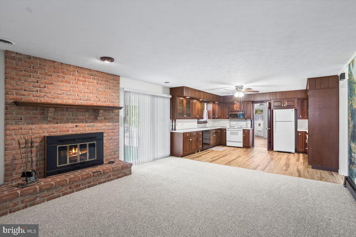 1023 Cornwall Road photo 8