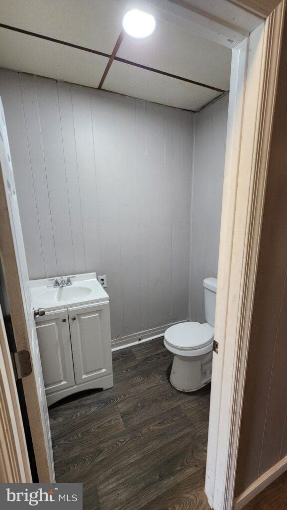 430 Freeman Street photo 10