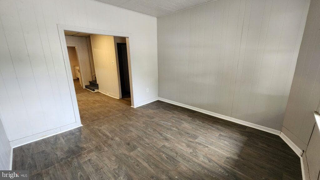 430 Freeman Street photo 3