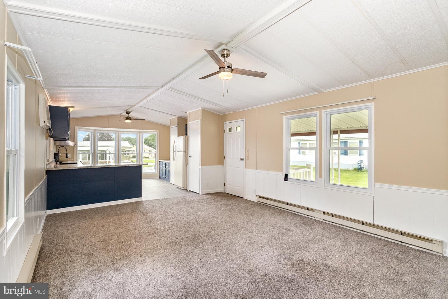 46 Carol Ann Drive photo 12