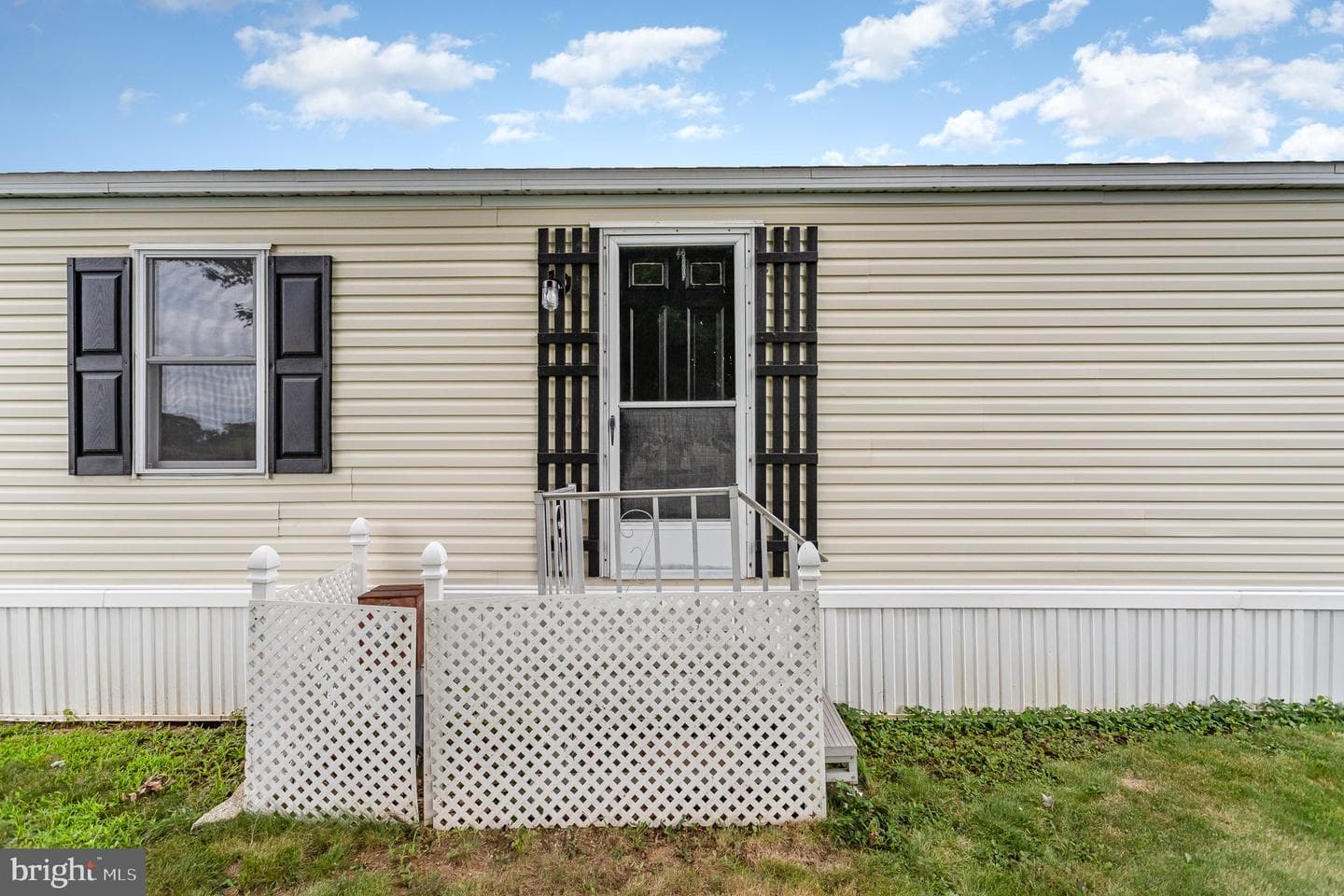 46 Carol Ann Drive photo 27
