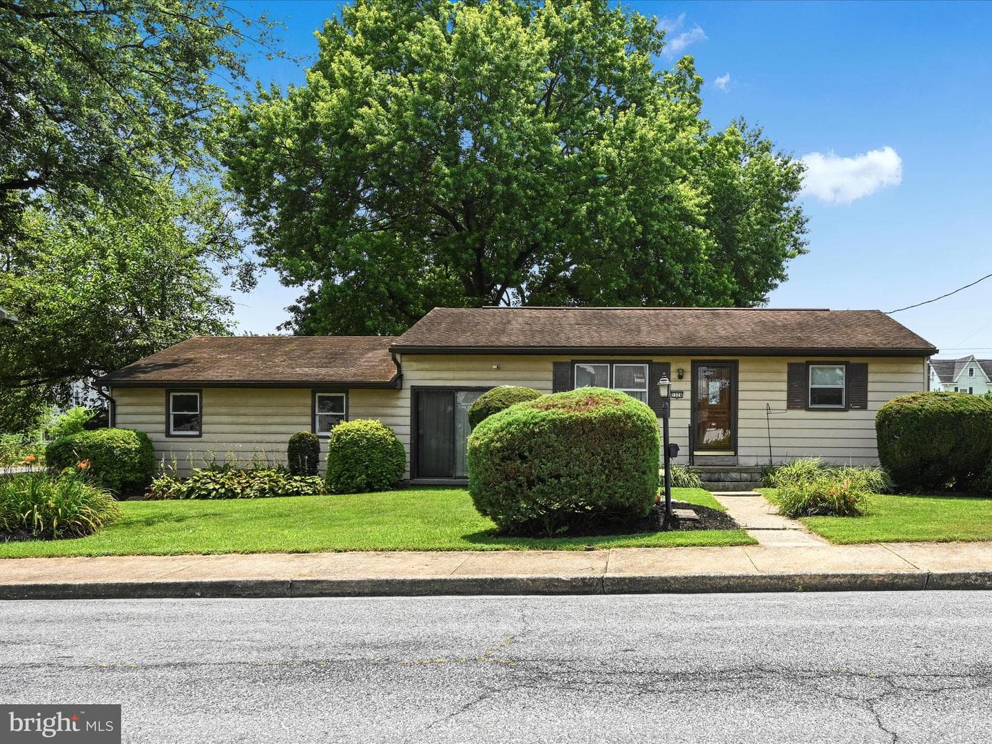 1526 Lafayette Street photo 1