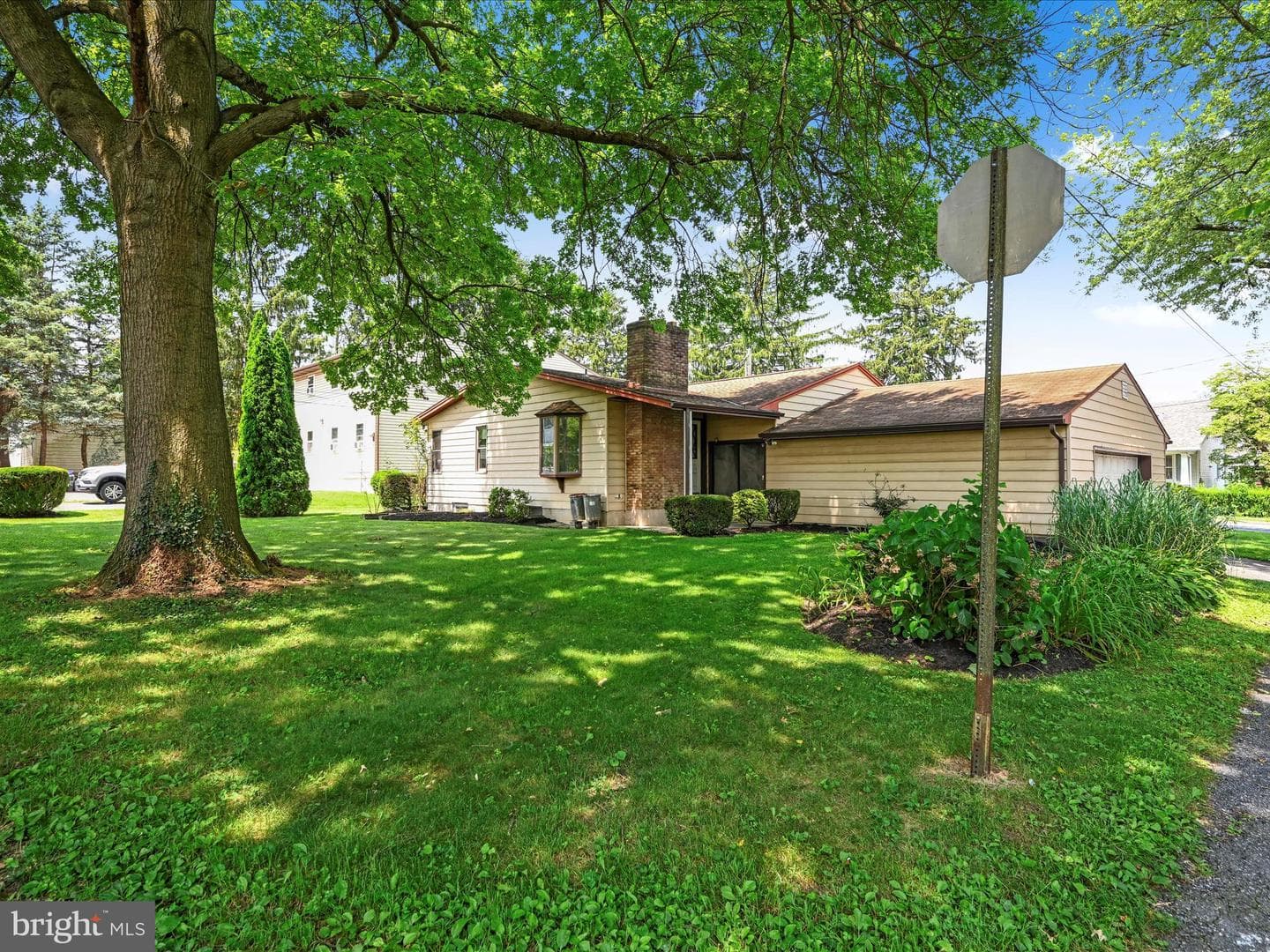 1526 Lafayette Street photo 26