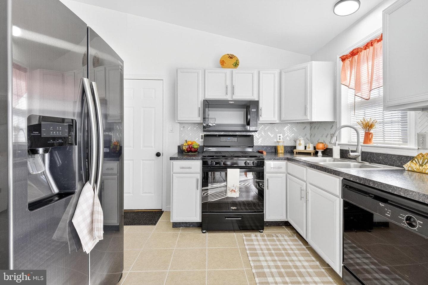 16 Aspen Way photo 6