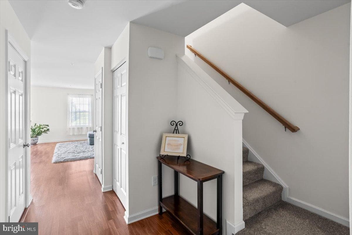 176 N Village Cir U-0102 Circle photo 4