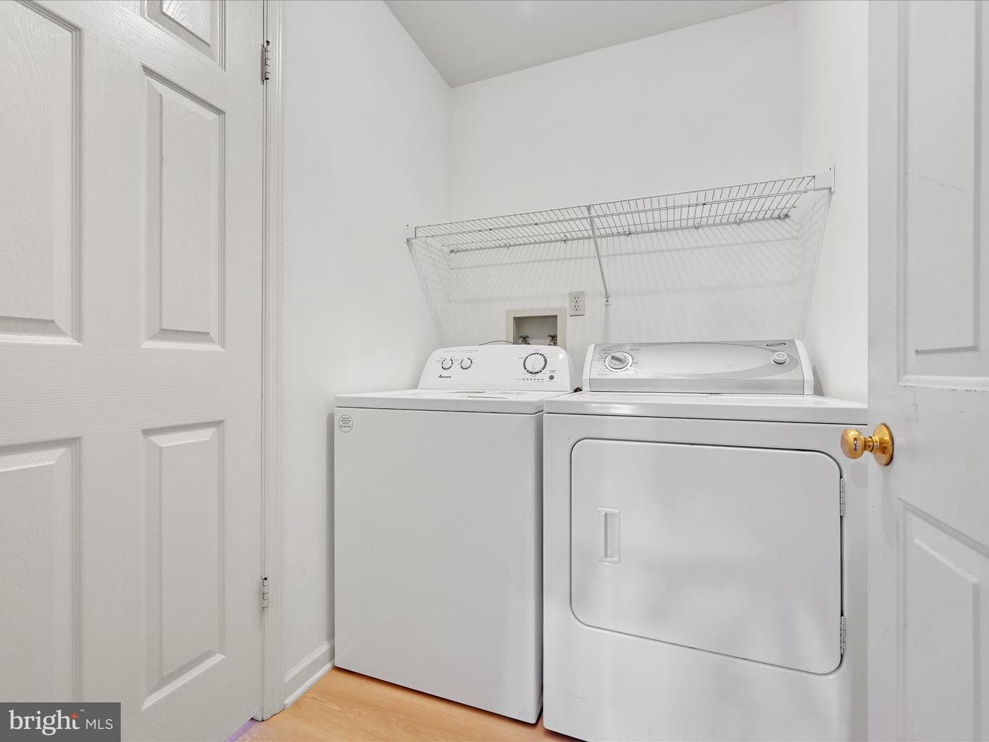 2096 Walnut Street photo 15