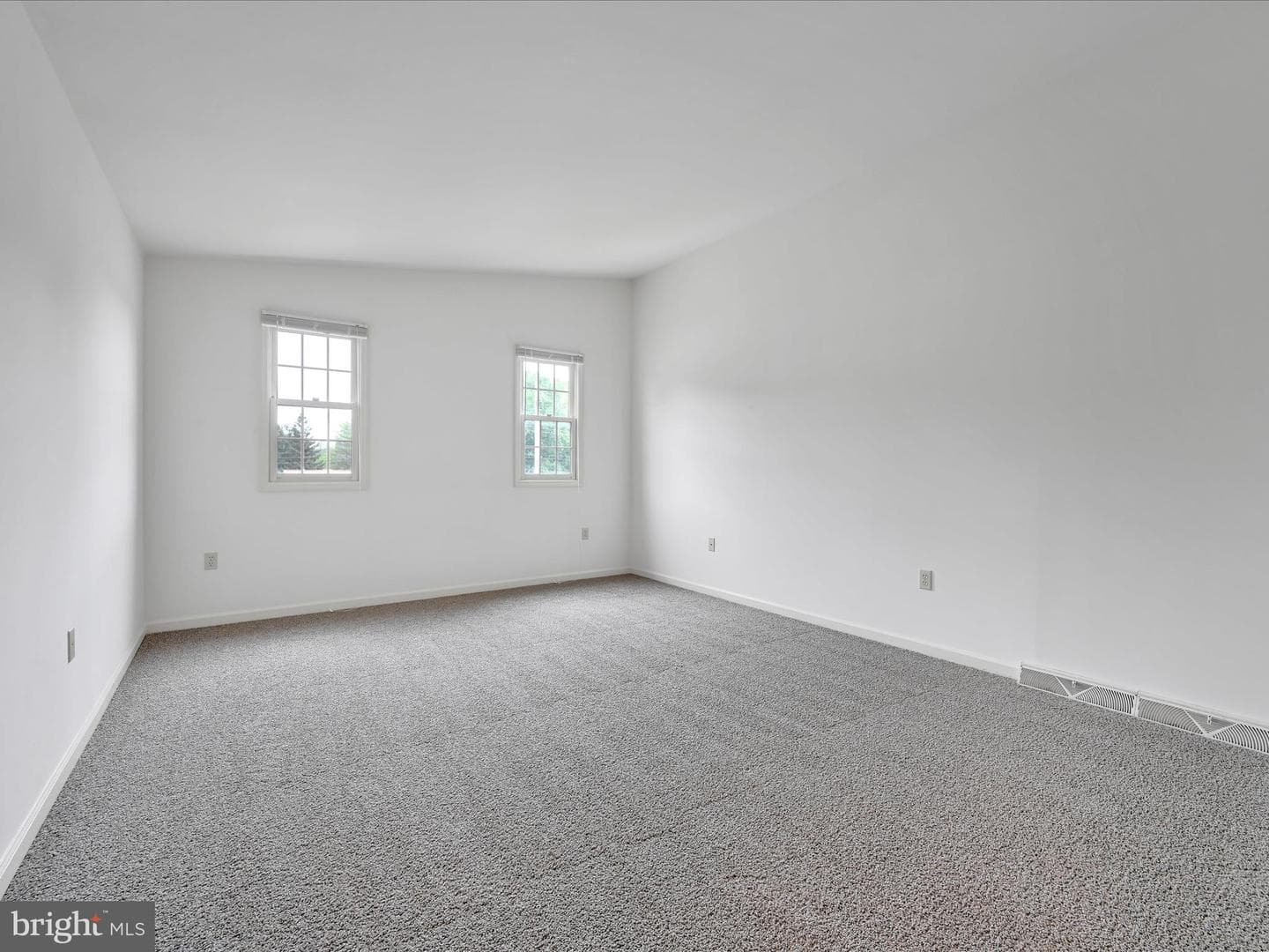 2096 Walnut Street photo 20