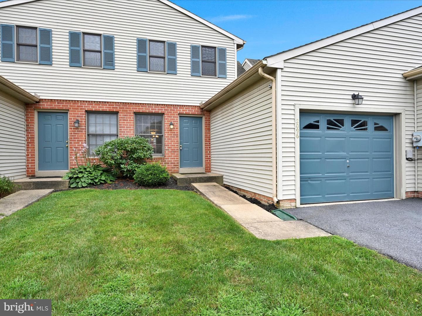 2096 Walnut Street photo 23