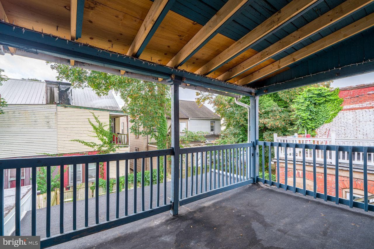 530 Lehman Street photo 24
