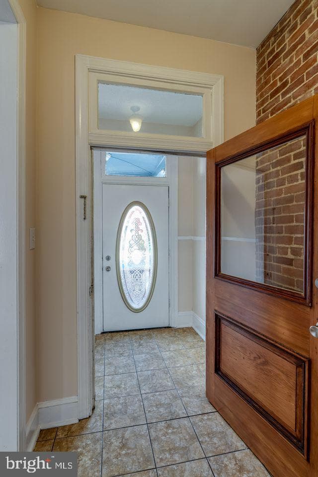 530 Lehman Street photo 5