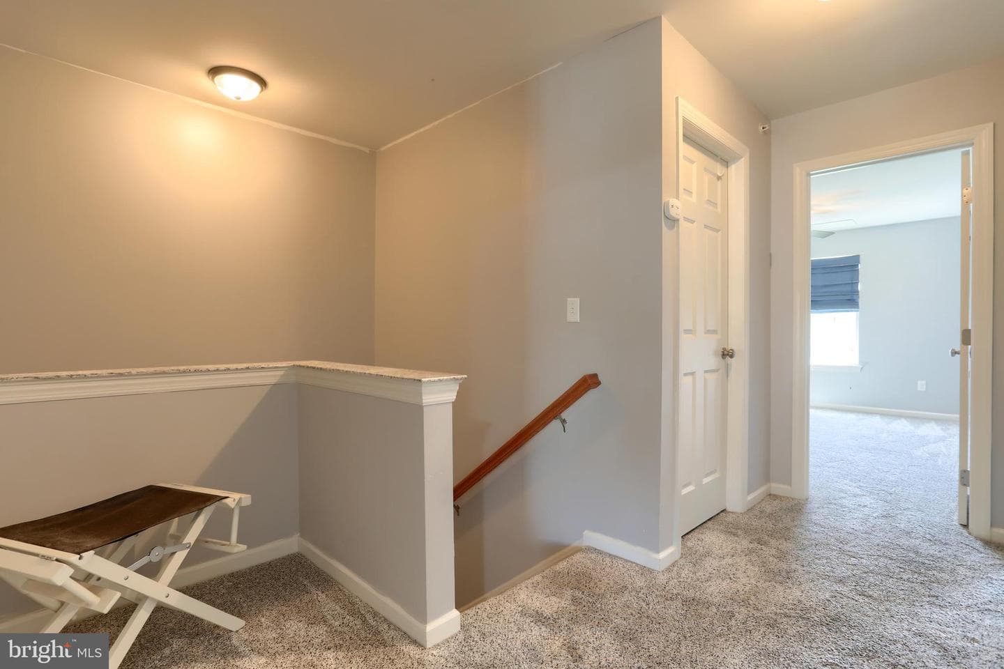111 N Village Cir L-0119 photo 11