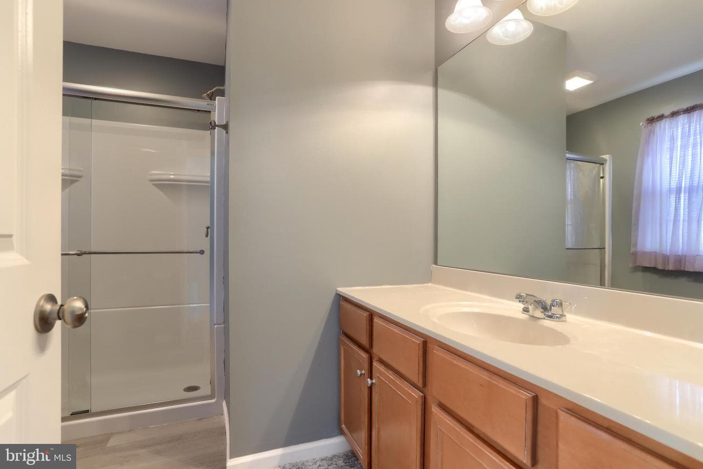 111 N Village Cir L-0119 photo 15