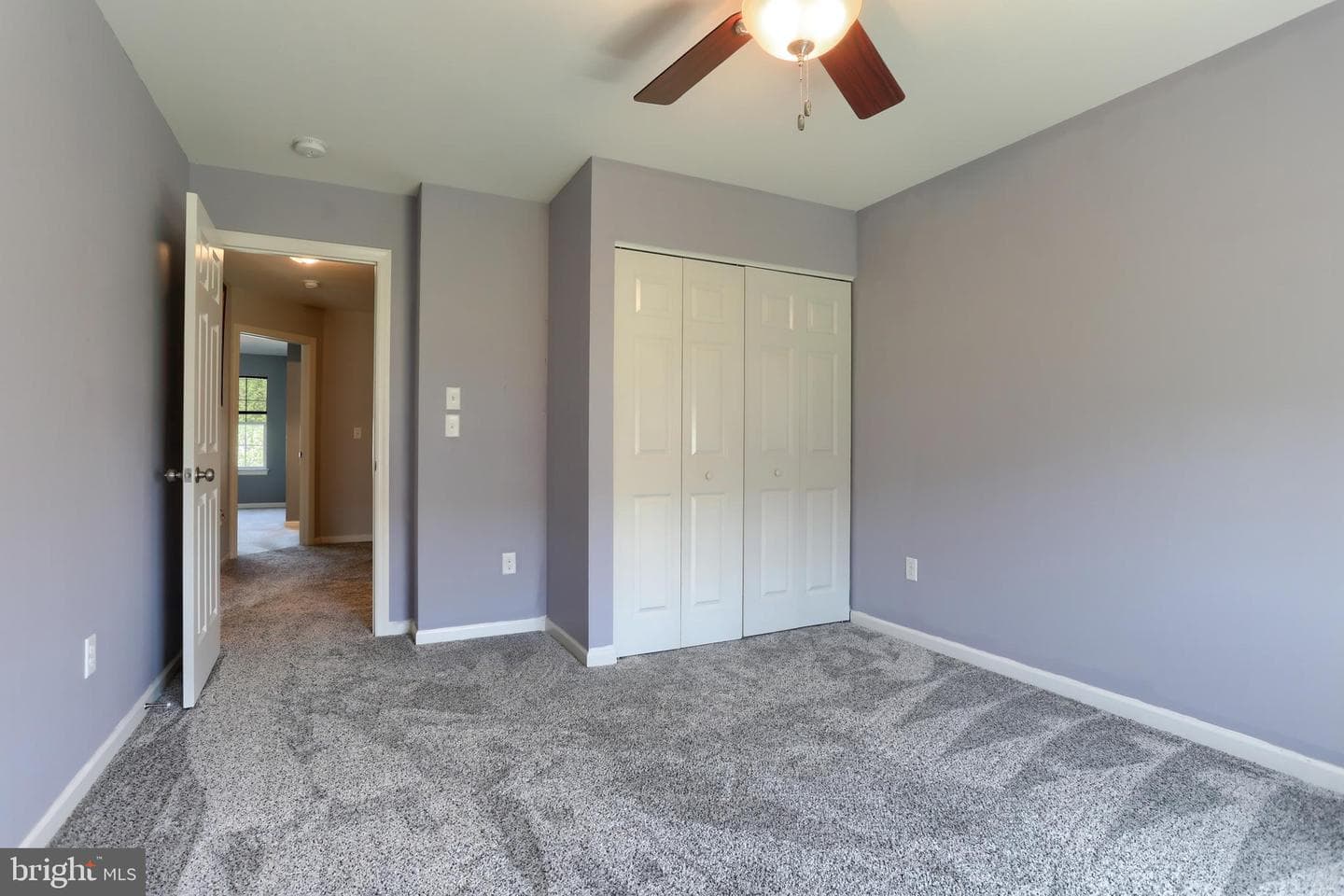 111 N Village Cir L-0119 photo 18