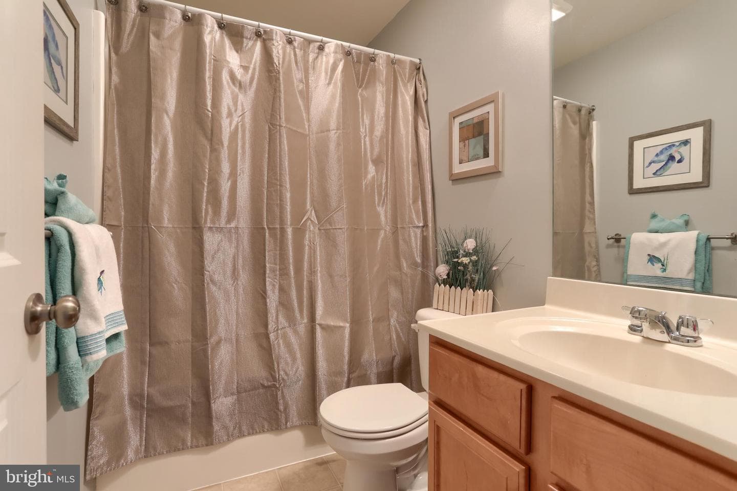 111 N Village Cir L-0119 photo 21