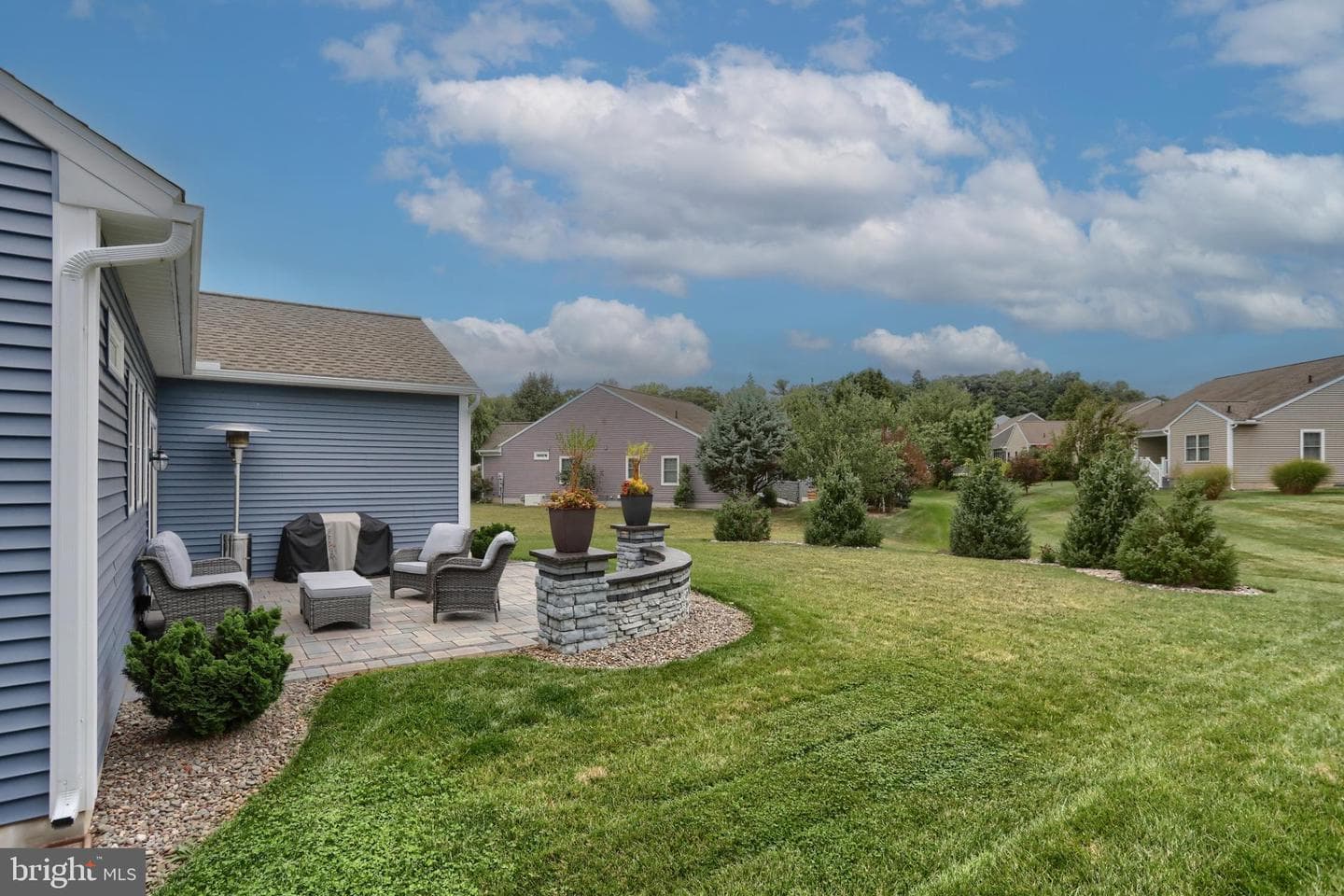 1040 Grant Circle photo 36