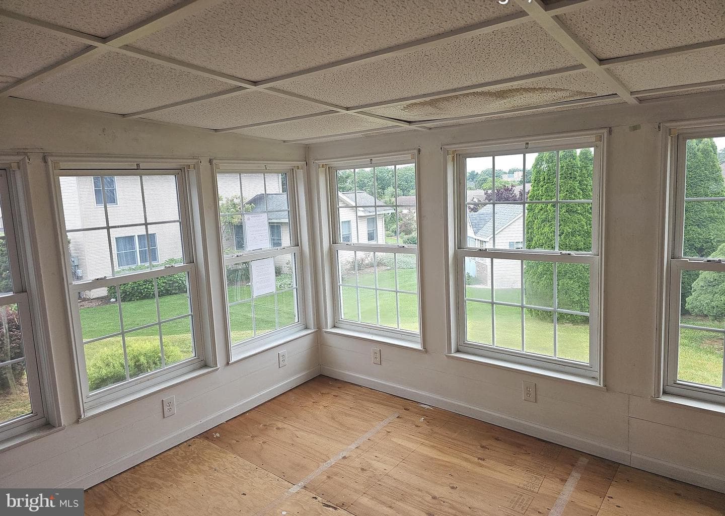 605 Progress Avenue photo 8