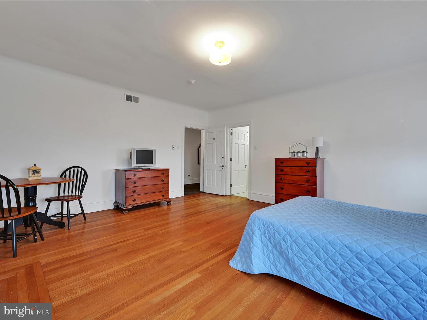 200 Kauffman Road photo 56