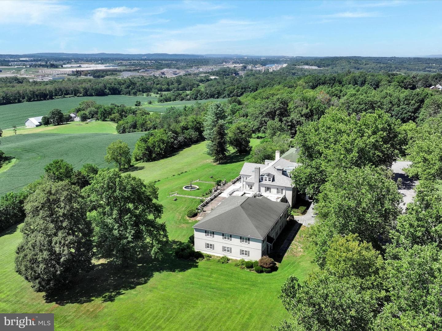 200 Kauffman Road photo 90