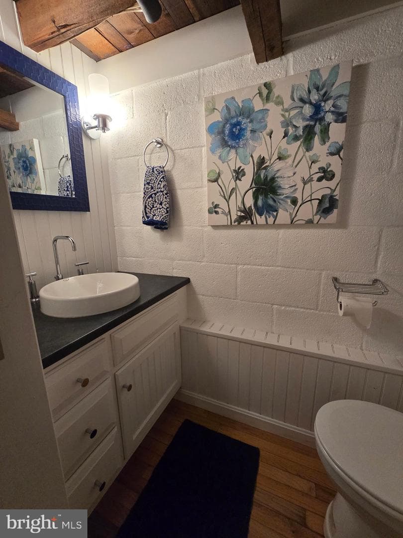207 Weaver Ave Avenue photo 30