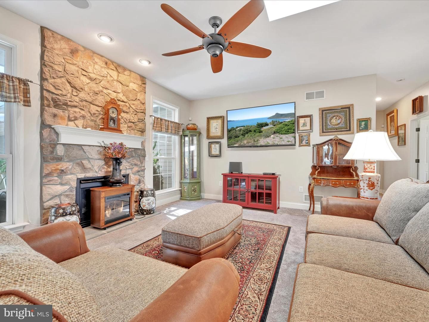 1120 Suedberg Road photo 3