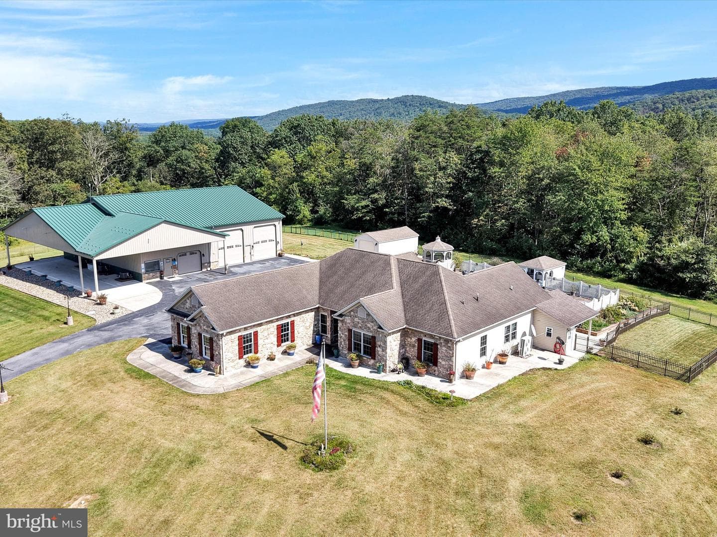 1120 Suedberg Road photo 64