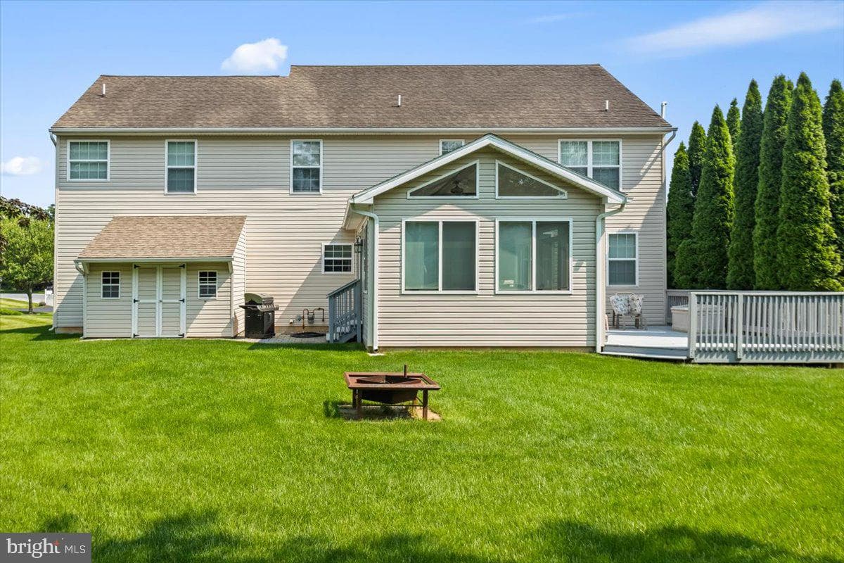 211 White Oak Circle photo 50